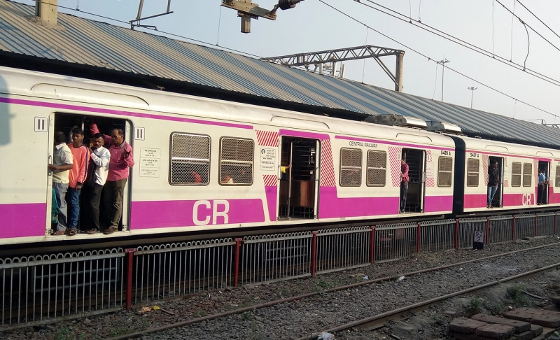 False: Local trains in Mumbai will resume operation from November 1, 2020.