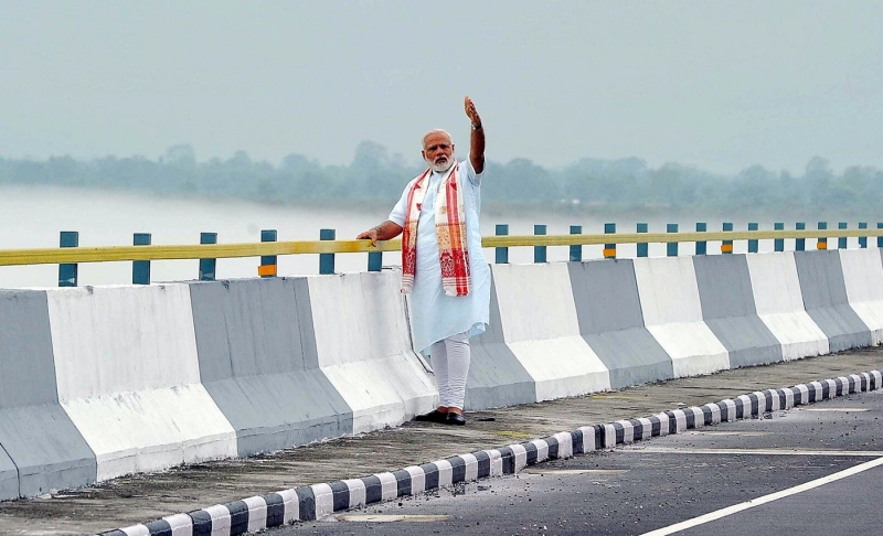 False: Multiple images show Indian PM Narendra Modi inaugurating an underwater tunnel underneath the Brahmaputra river in Assam.