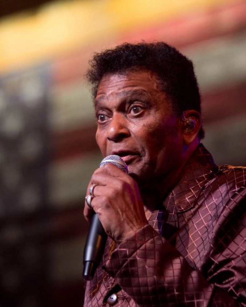 False: American singer Charley Pride died.