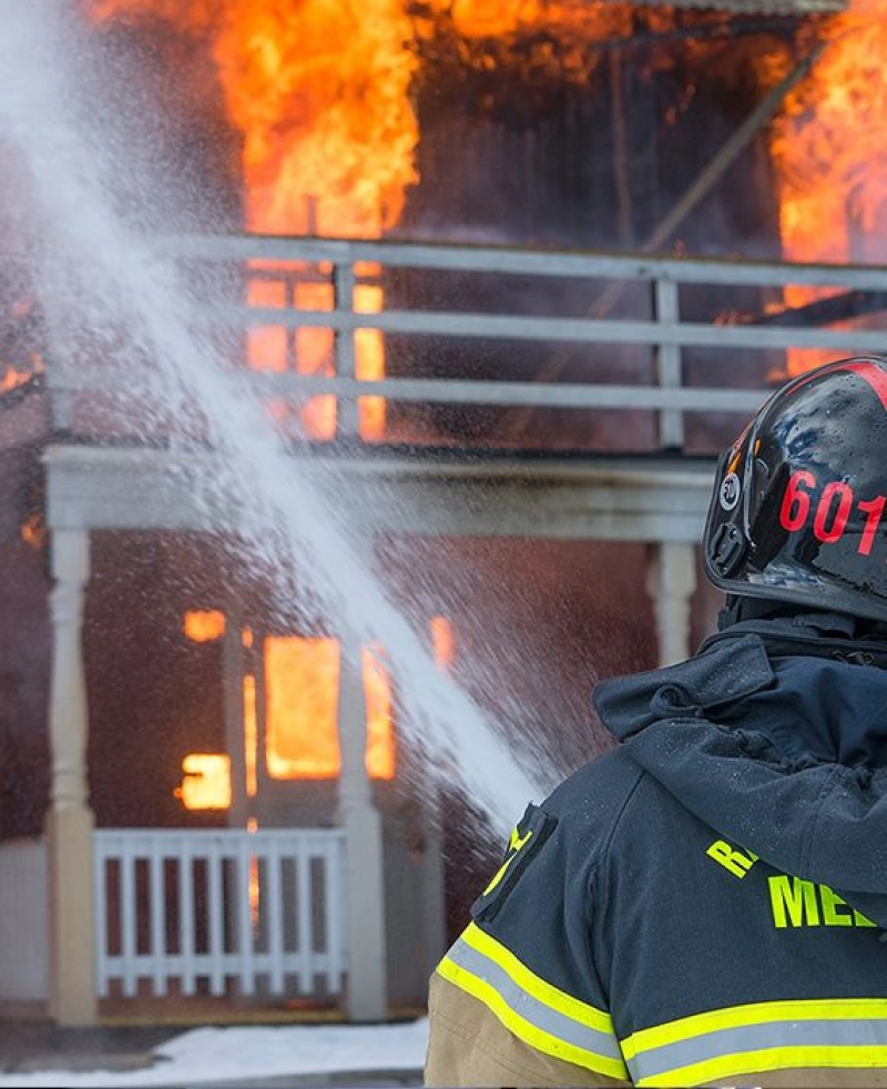 True: A fire broke out at the Crawford market.