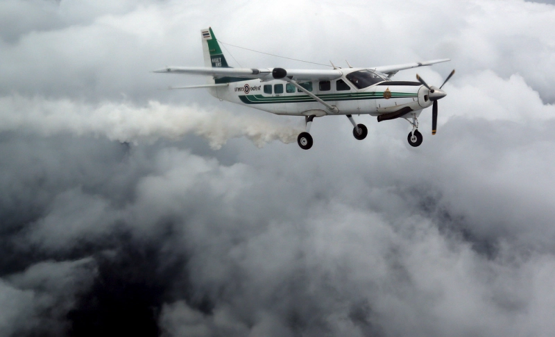 False: Cloud seeding was conducted a day before the recent floods in Australia.