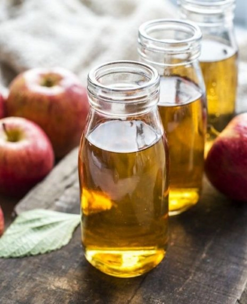 False: Drinking apple cider vinegar helps with weight loss.