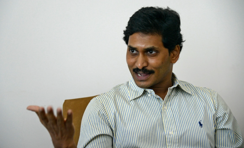 False: Y.S Jaganmohan Reddy had an affair with an actress